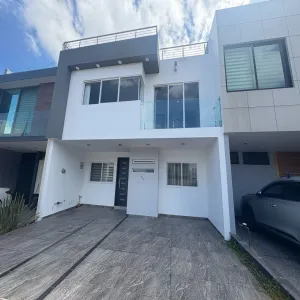Casa En Venta,Zapopan,Paseo Solares 641, Zapopan, Jalisco 45134, 4 Habitaciones,5 Baños,Paseo Solares ,1,pLv7bVM