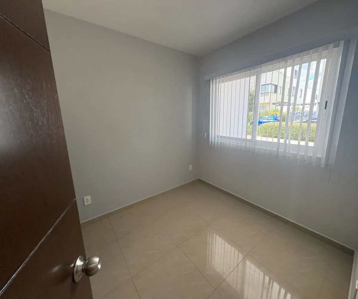 Casa En Venta,Zapopan,Paseo Solares 641, Zapopan, Jalisco 45134, 4 Habitaciones,5 Baños,Paseo Solares ,1,pLv7bVM