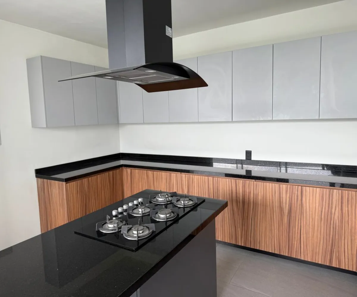 Casa En Venta,Valle Imperial,Boulevard Valle Imperial Egipcio 50, Zapopan, Jalisco 45134, 3 Habitaciones,5 Baños,Boulevard Valle Imperial,3,pVPtiJ1