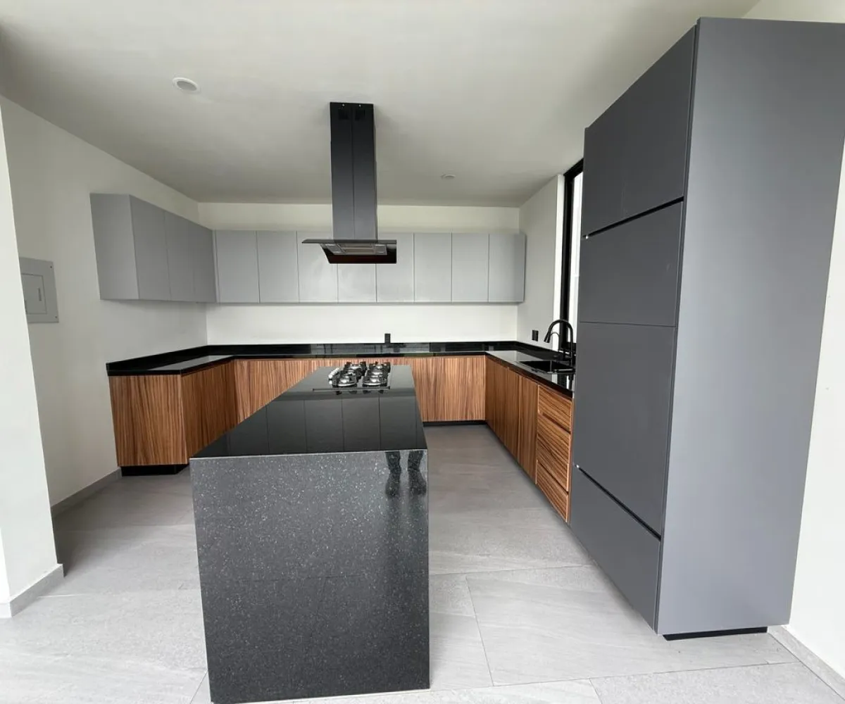 Casa En Venta,Valle Imperial,Boulevard Valle Imperial Egipcio 50, Zapopan, Jalisco 45134, 3 Habitaciones,5 Baños,Boulevard Valle Imperial,3,pVPtiJ1