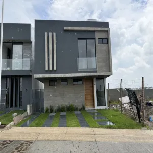 Casa En Venta,Valle Imperial,Boulevard Valle Imperial Egipcio 50, Zapopan, Jalisco 45134, 3 Habitaciones,5 Baños,Boulevard Valle Imperial,3,pVPtiJ1