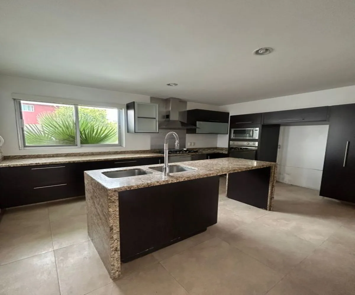 Casa En Venta,La Tijera,Tenerife 154, Tlajomulco de Zúñiga, Jalisco 45645, 3 Habitaciones,2 Baños,Tenerife,1,pz6FFqO