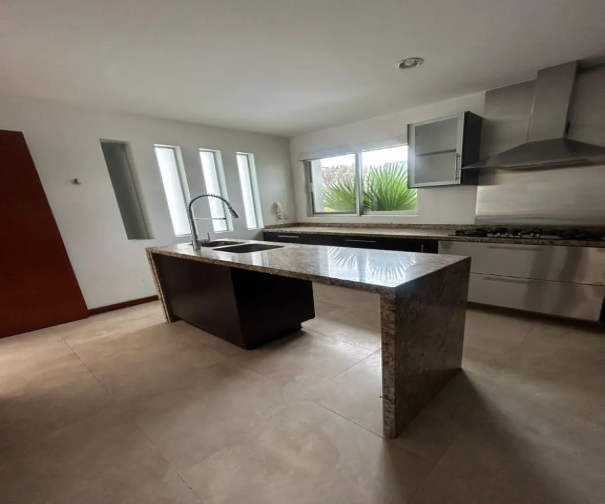 Casa En Venta,La Tijera,Tenerife 154, Tlajomulco de Zúñiga, Jalisco 45645, 3 Habitaciones,2 Baños,Tenerife,1,pz6FFqO