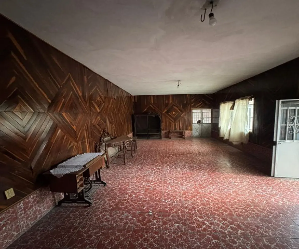 Casa En Venta,San Juan de Dios,Mariano Jiménez S/N, Guadalajara, Jalisco 44360, 13 Habitaciones,2 Baños,Mariano Jiménez,1,pV5NgQW