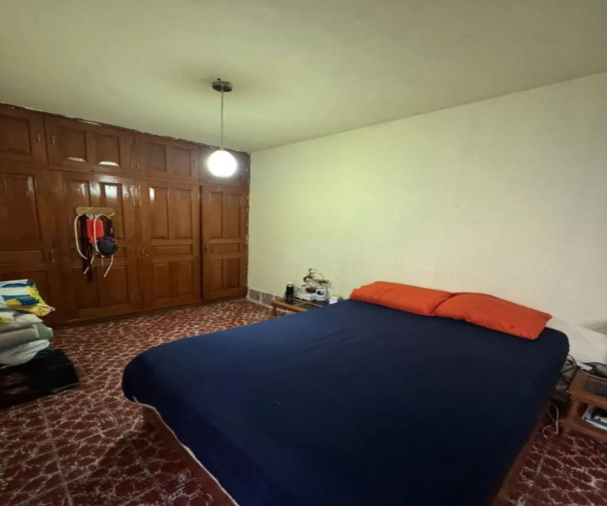 Casa En Venta,San Juan de Dios,Mariano Jiménez S/N, Guadalajara, Jalisco 44360, 13 Habitaciones,2 Baños,Mariano Jiménez,1,pV5NgQW