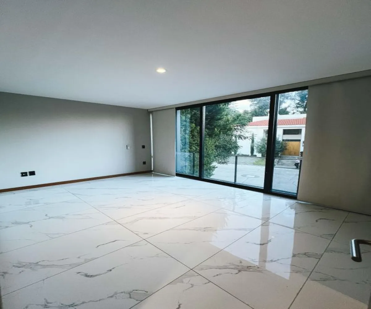 Casa En Venta,Los Gavilanes ,Avenida López Mateos Sur 5550, Tlajomulco de Zúñiga, Jalisco 45645, 4 Habitaciones,7 Baños,Avenida López Mateos Sur,3,pD9xVKd