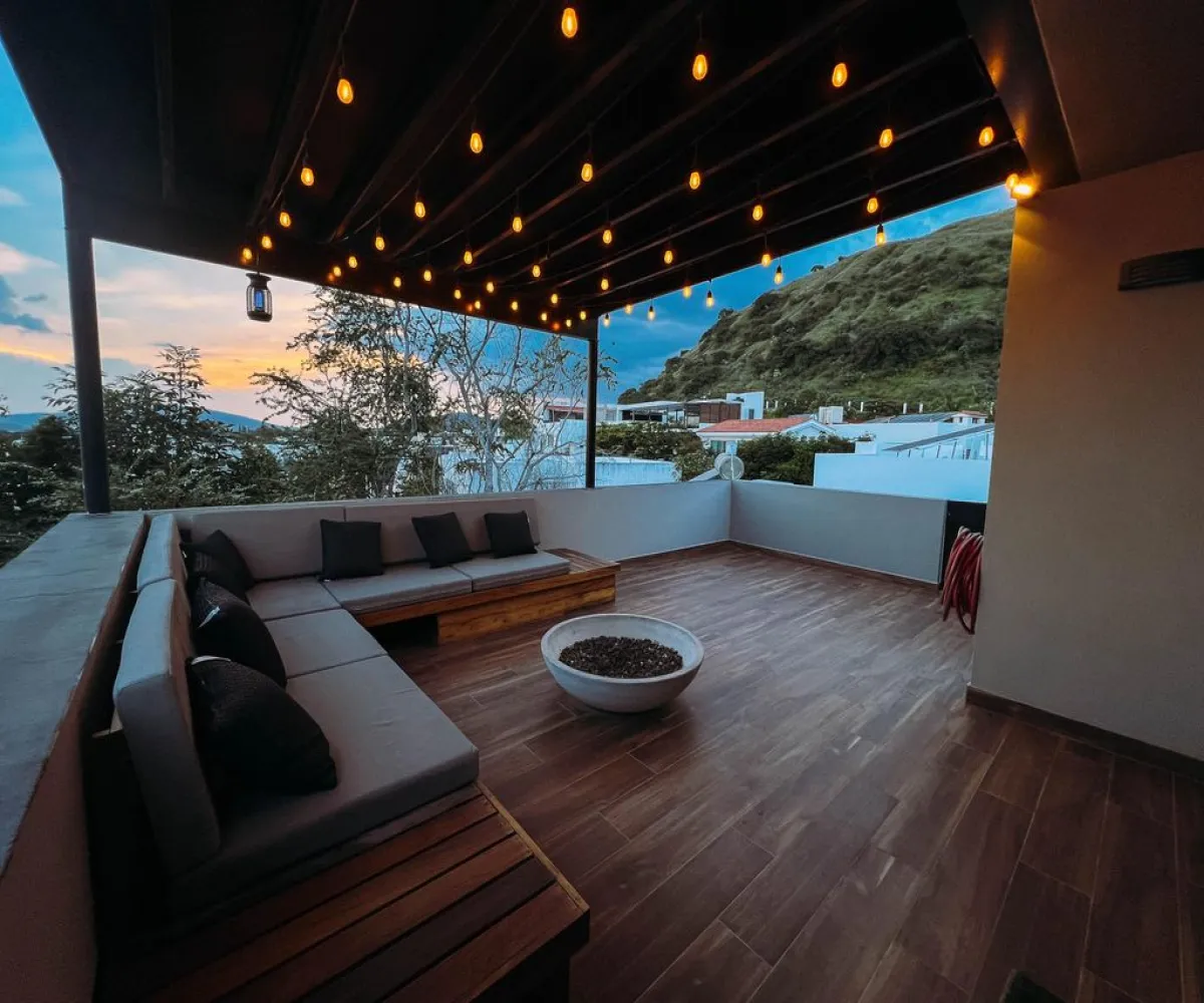 Casa En Venta,Los Gavilanes ,Avenida López Mateos Sur 5550, Tlajomulco de Zúñiga, Jalisco 45645, 4 Habitaciones,7 Baños,Avenida López Mateos Sur,3,pD9xVKd