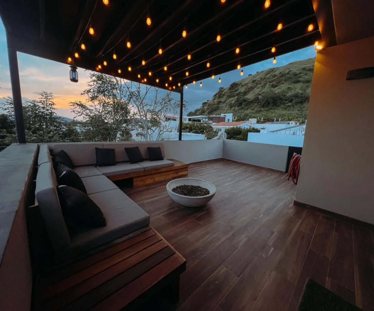 Casa En Venta,Los Gavilanes ,Avenida López Mateos Sur 5550, Tlajomulco de Zúñiga, Jalisco 45645, 4 Habitaciones,7 Baños,Avenida López Mateos Sur,3,pD9xVKd