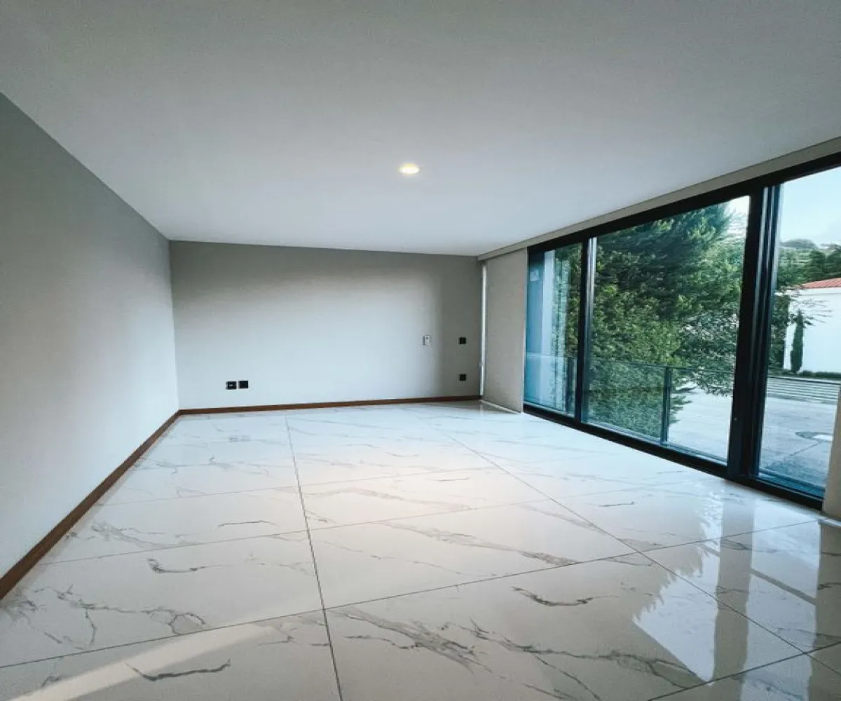 Casa En Venta,Los Gavilanes ,Avenida López Mateos Sur 5550, Tlajomulco de Zúñiga, Jalisco 45645, 4 Habitaciones,7 Baños,Avenida López Mateos Sur,3,pD9xVKd