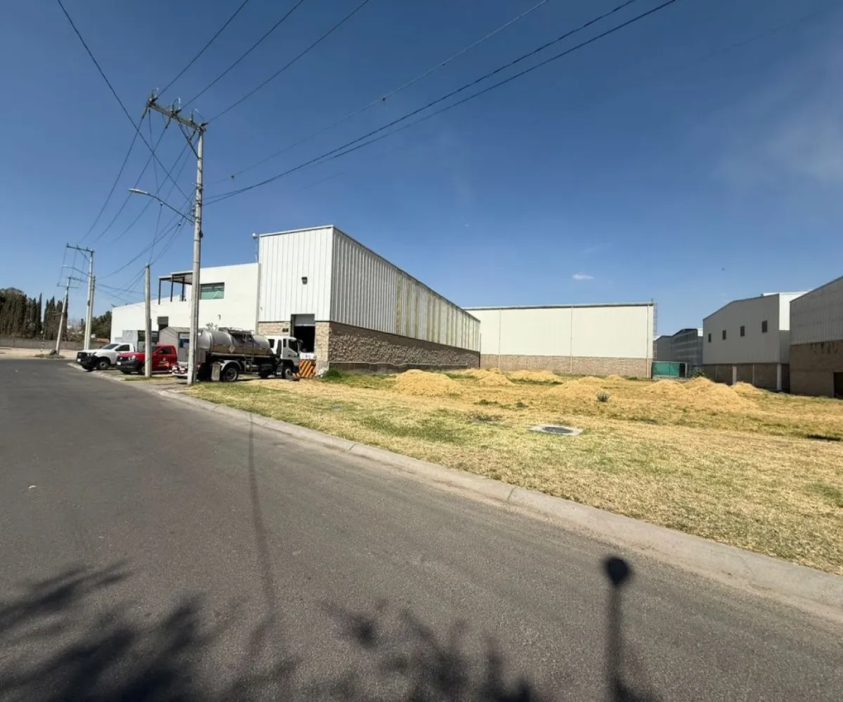 Terreno En Venta,Valle de Santa Cruz,CIRCUITO GRIJALVA PONIENTE 50 127, Tlajomulco de Zúñiga, Jalisco 45640,CIRCUITO GRIJALVA PONIENTE ,pSeSqSU