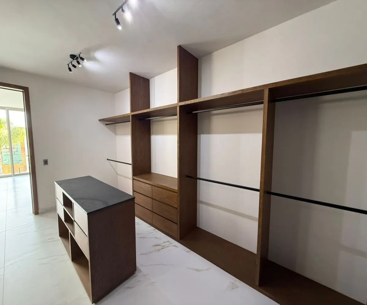 Casa En Venta,Villa Verona,Avenida Verona 7500, Zapopan, Jalisco 45110, 6 Habitaciones,6 Baños,Avenida Verona,3,pA1SbWH