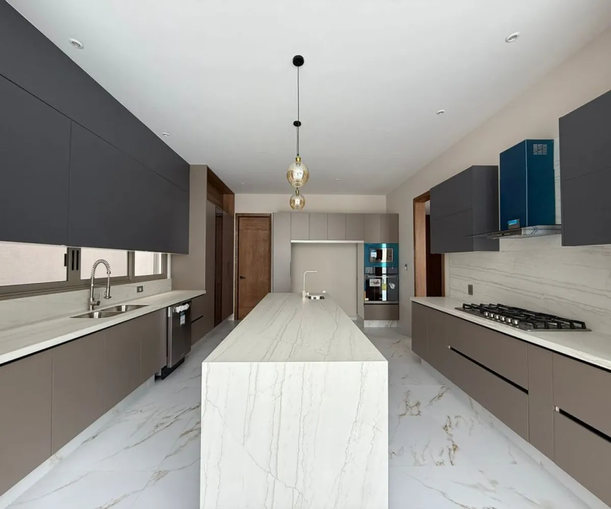 Casa En Venta,Villa Verona,Avenida Verona 7500, Zapopan, Jalisco 45110, 6 Habitaciones,6 Baños,Avenida Verona,3,pA1SbWH