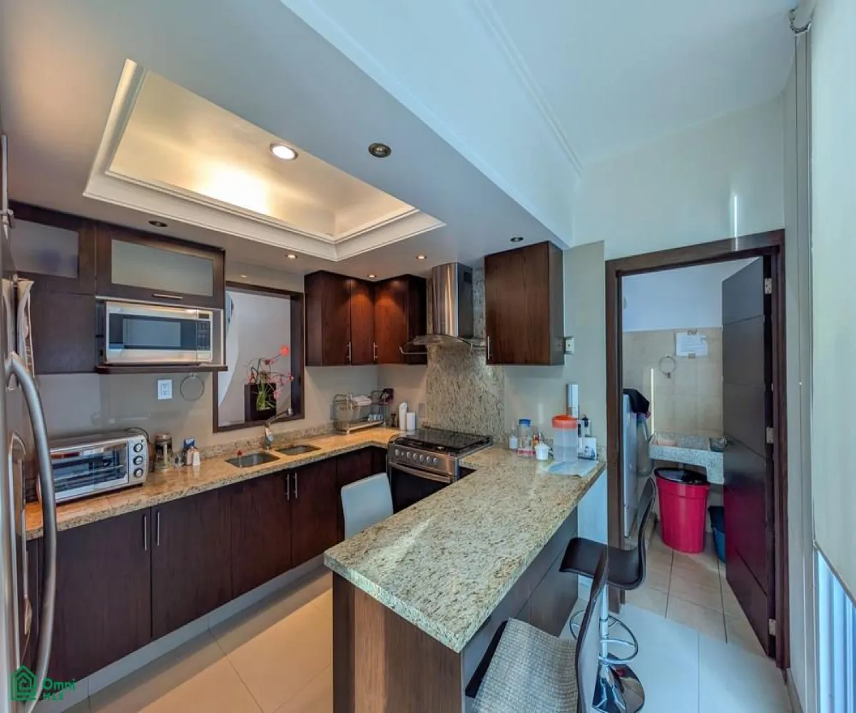 Casa En Venta,Fraccionamiento Jardín Real,Coto 3 Jardín de Cibeles 505, Zapopan, Jalisco 45136, 4 Habitaciones,4 Baños,Coto 3 Jardín de Cibeles,3,MX251017170