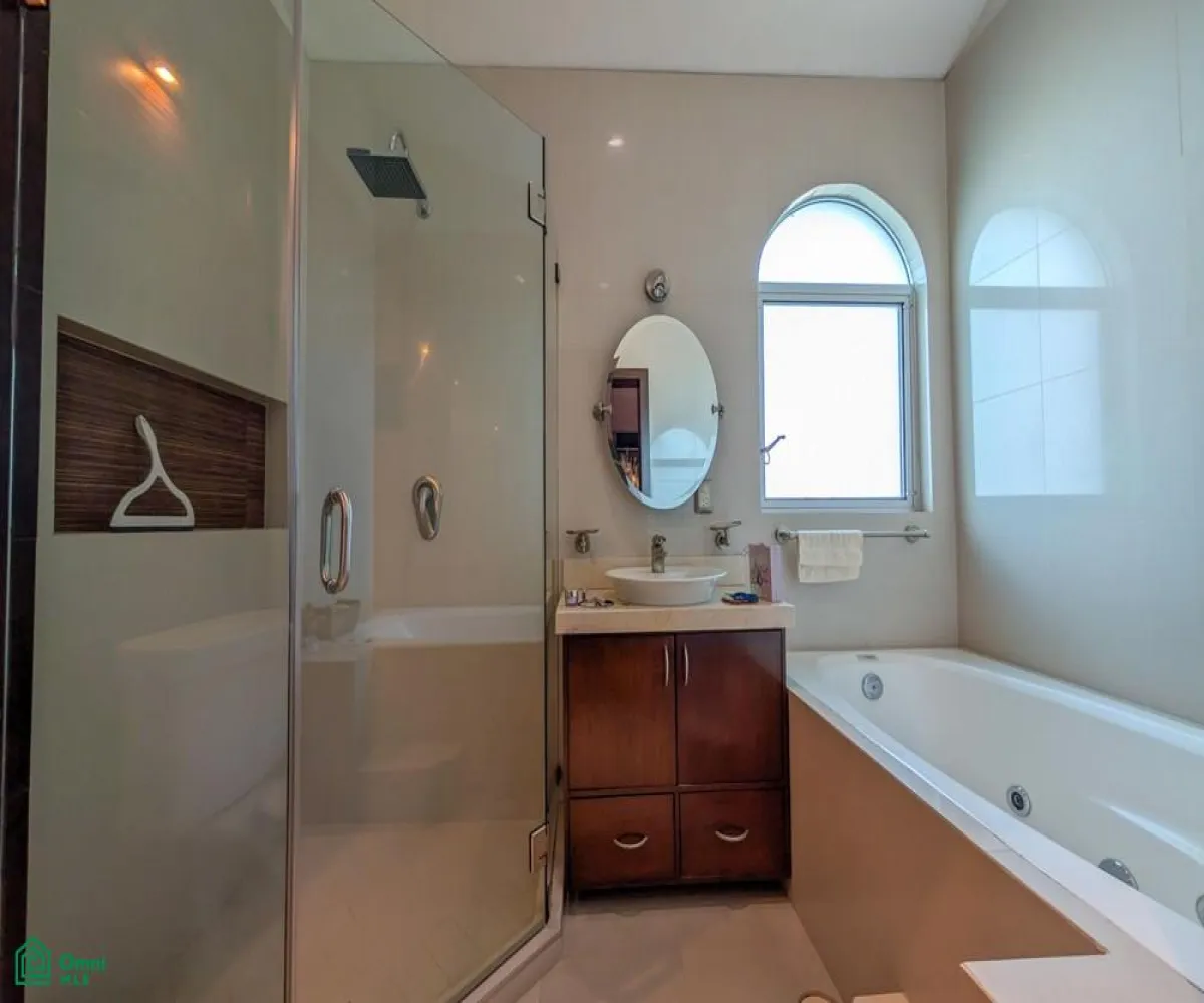 Casa En Venta,Fraccionamiento Jardín Real,Coto 3 Jardín de Cibeles 505, Zapopan, Jalisco 45136, 4 Habitaciones,4 Baños,Coto 3 Jardín de Cibeles,3,MX251017170