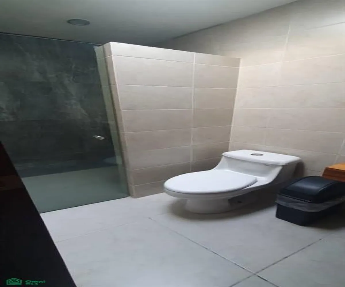 Casa En Renta,La Cima,Avenida La Cima 296 296 INT 137, Zapopan, Jalisco 45132, 3 Habitaciones,3 Baños,Avenida La Cima 296,2,MX251023860