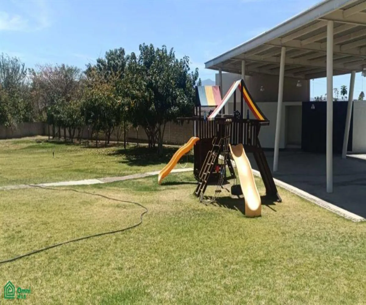 Terreno En Venta,Bosques Santa Anita,Av. bosques de santa anita 755, Tlajomulco de Zuniga, Jalisco 45645,Av. bosques de santa anita,MX251024446