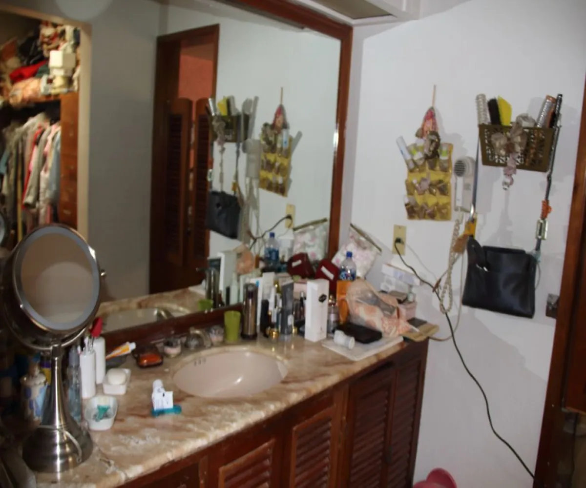 Casa En Venta,Loma Bonita,Obsidiana 3652, Zapopan, Jalisco 45086, 5 Habitaciones,4 Baños,Obsidiana,3,pxtL8UI