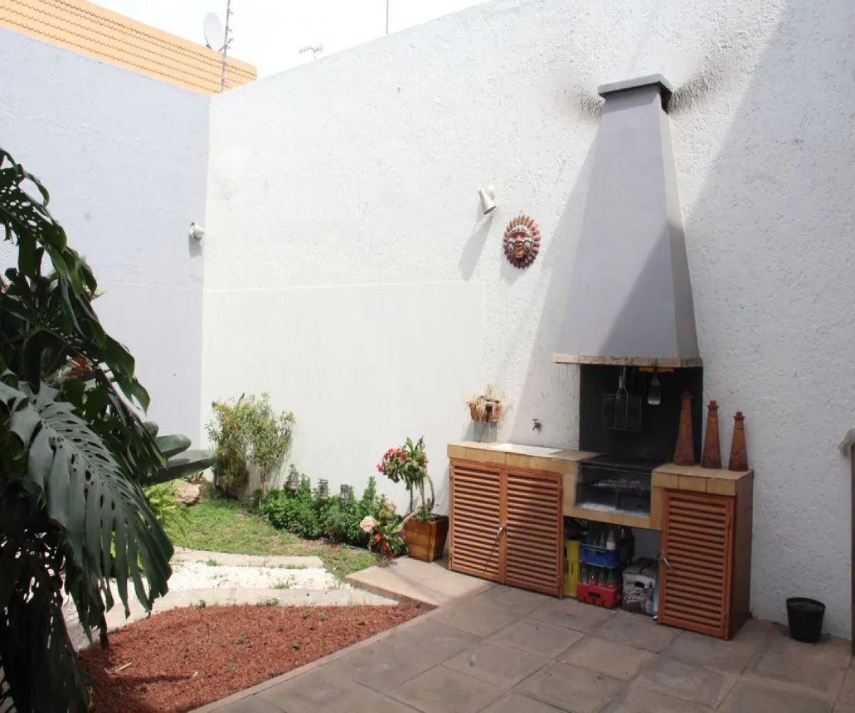Casa En Venta,Loma Bonita,Obsidiana 3652, Zapopan, Jalisco 45086, 5 Habitaciones,4 Baños,Obsidiana,3,pxtL8UI