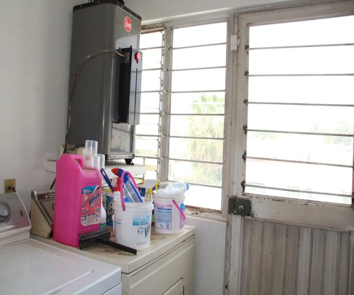 Casa En Venta,Loma Bonita,Obsidiana 3652, Zapopan, Jalisco 45086, 5 Habitaciones,4 Baños,Obsidiana,3,pxtL8UI