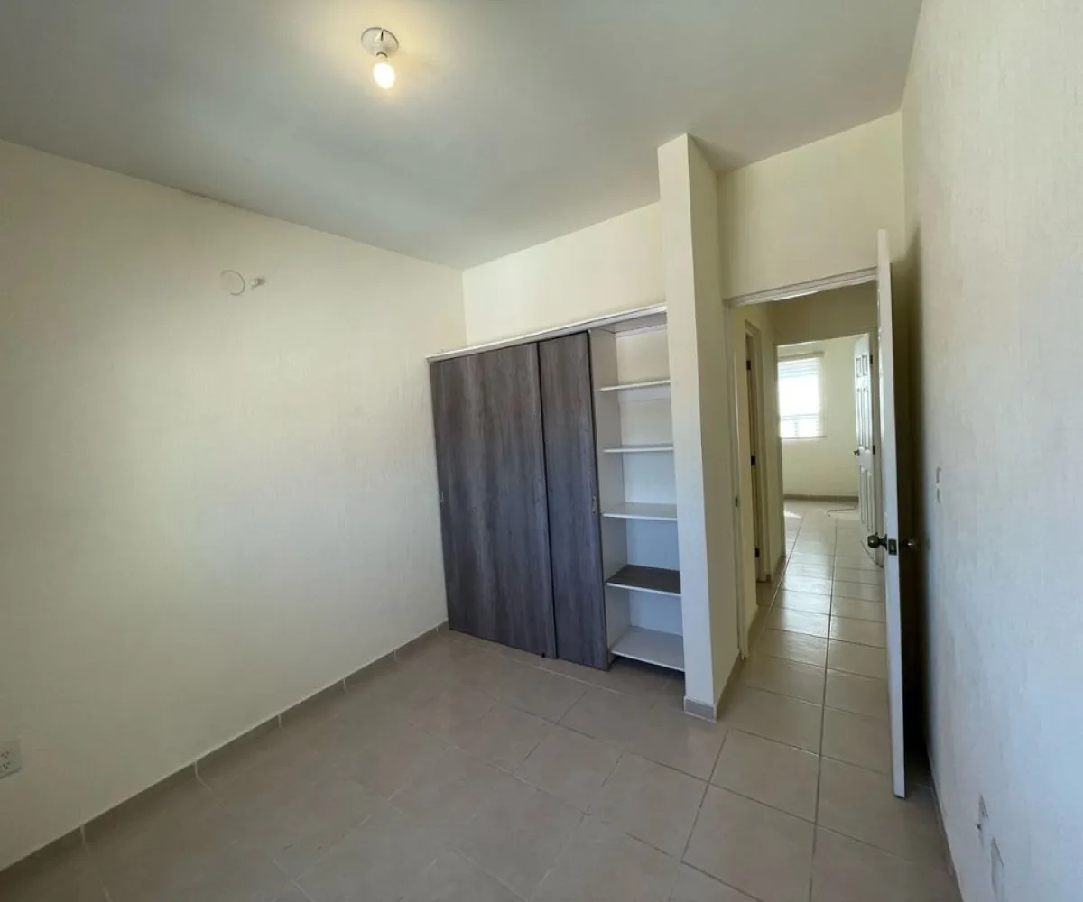 Casa En Venta,Alta California Residencial,Chula Vista S/N 19, Tlajomulco de Zúñiga, Jalisco 45645, 3 Habitaciones,2 Baños,Chula Vista,1,pbd8VmY