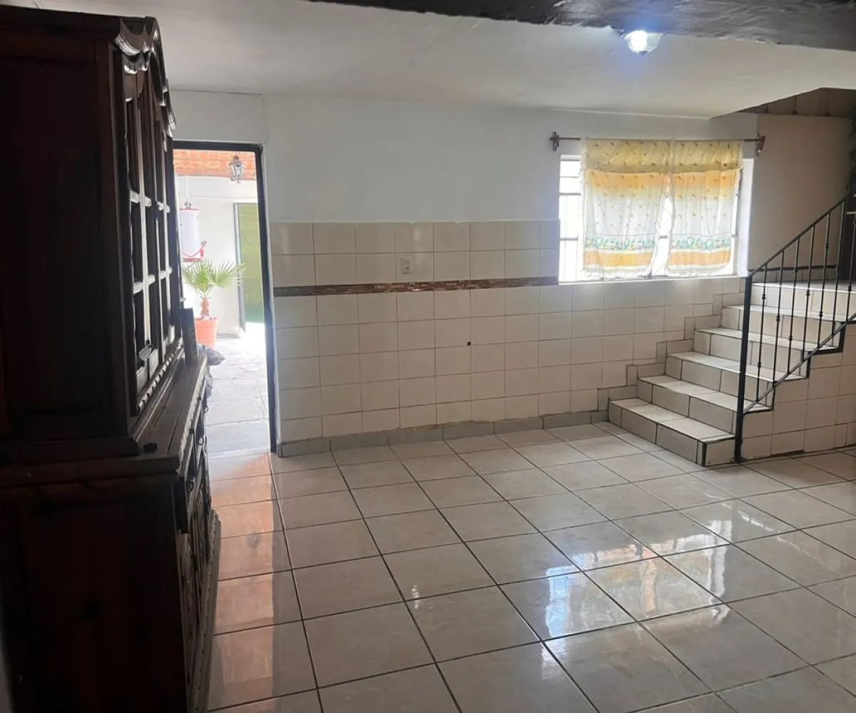Casa En Venta,Del Fresno,Calle Zapote 1437, Guadalajara, Jalisco 44900, 6 Habitaciones,4 Baños,Calle Zapote,1,poBkhcb