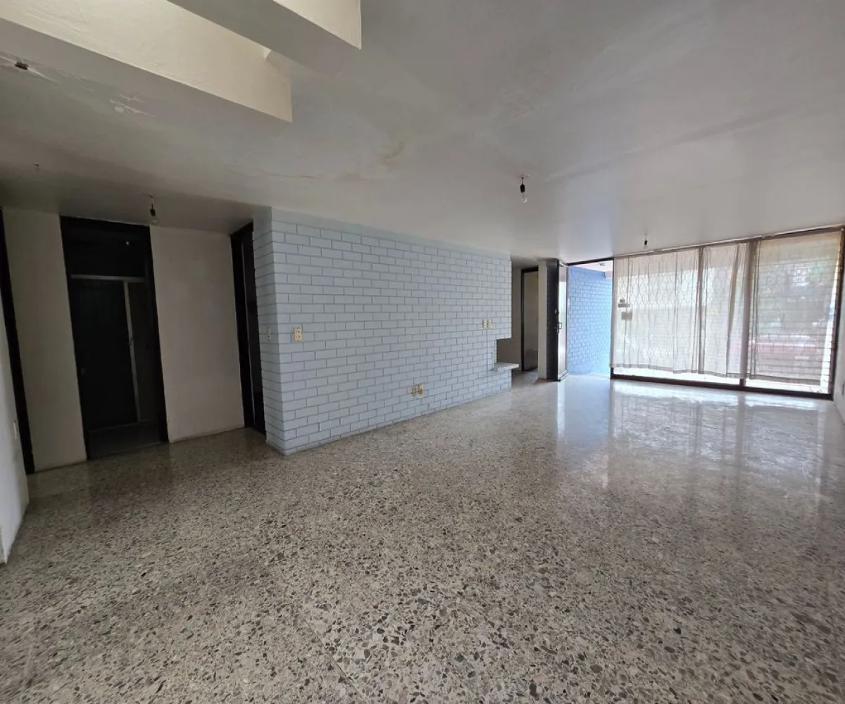 Casa En Venta,Jardines del Country,Mesones 2005, Guadalajara, Jalisco 44210, 5 Habitaciones,2 Baños,Mesones,1,pfq9xbZ