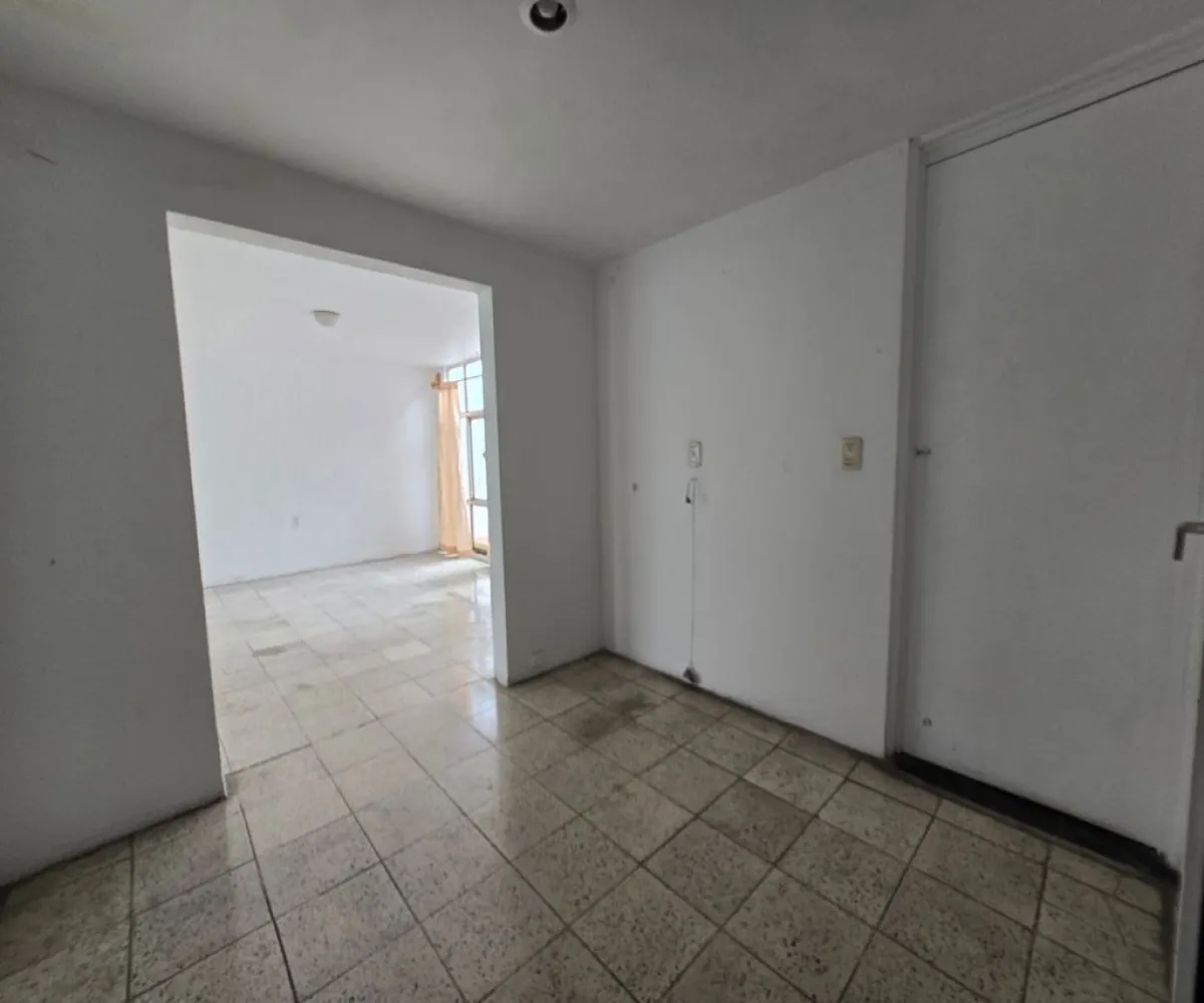 Casa En Venta,Jardines del Country,Mesones 2005, Guadalajara, Jalisco 44210, 5 Habitaciones,2 Baños,Mesones,1,pfq9xbZ