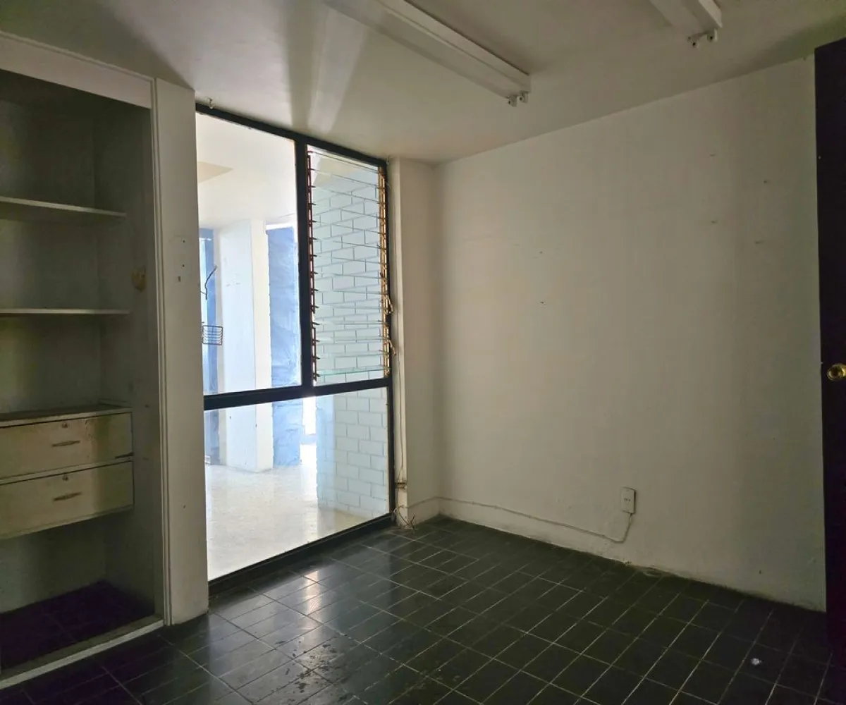 Casa En Venta,Jardines del Country,Mesones 2005, Guadalajara, Jalisco 44210, 5 Habitaciones,2 Baños,Mesones,1,pfq9xbZ