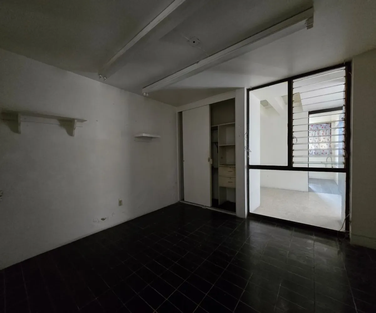 Casa En Venta,Jardines del Country,Mesones 2005, Guadalajara, Jalisco 44210, 5 Habitaciones,2 Baños,Mesones,1,pfq9xbZ