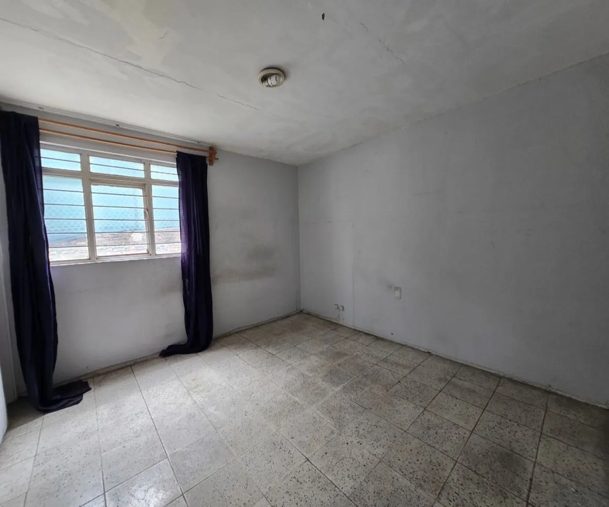 Casa En Venta,Jardines del Country,Mesones 2005, Guadalajara, Jalisco 44210, 5 Habitaciones,2 Baños,Mesones,1,pfq9xbZ