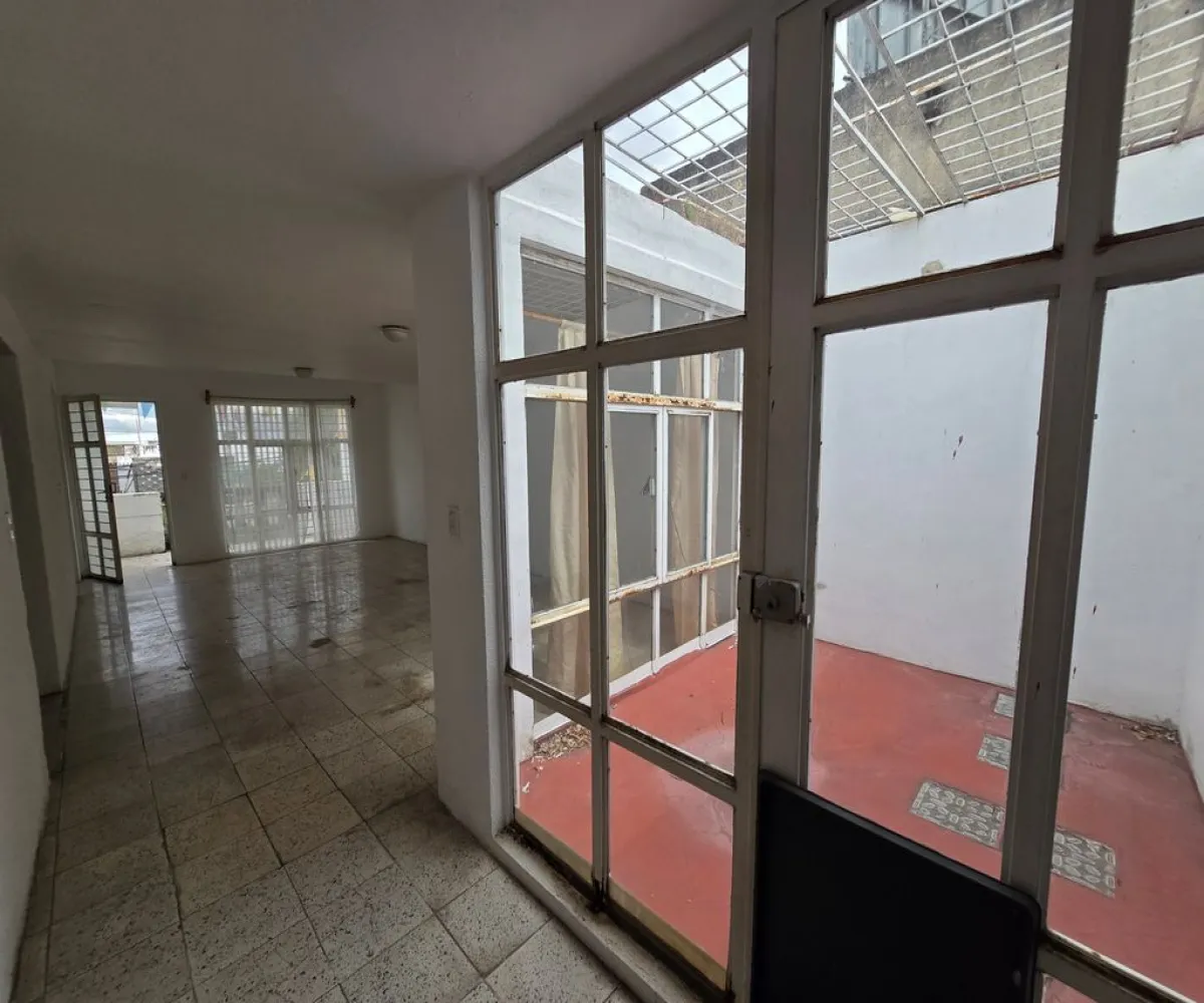 Casa En Venta,Jardines del Country,Mesones 2005, Guadalajara, Jalisco 44210, 5 Habitaciones,2 Baños,Mesones,1,pfq9xbZ