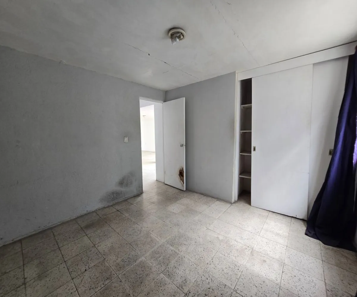 Casa En Venta,Jardines del Country,Mesones 2005, Guadalajara, Jalisco 44210, 5 Habitaciones,2 Baños,Mesones,1,pfq9xbZ