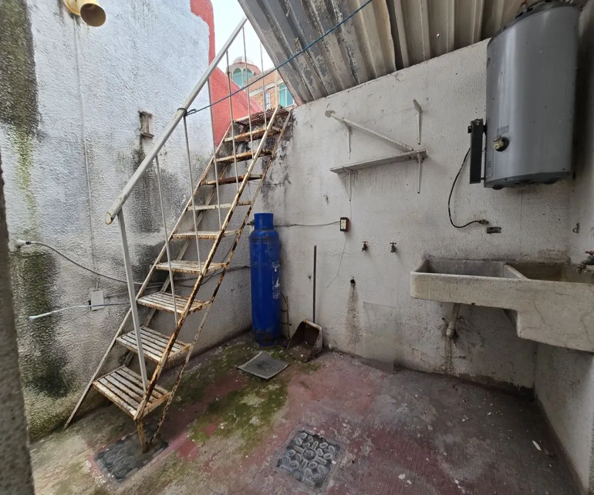 Casa En Venta,Jardines del Country,Mesones 2005, Guadalajara, Jalisco 44210, 5 Habitaciones,2 Baños,Mesones,1,pfq9xbZ