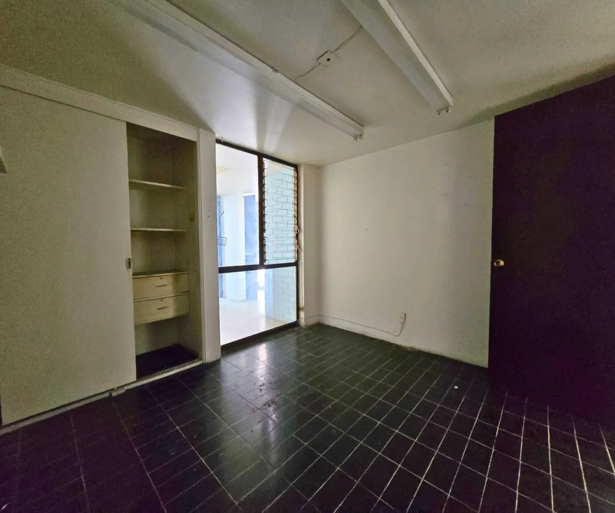 Casa En Venta,Jardines del Country,Mesones 2005, Guadalajara, Jalisco 44210, 5 Habitaciones,2 Baños,Mesones,1,pfq9xbZ