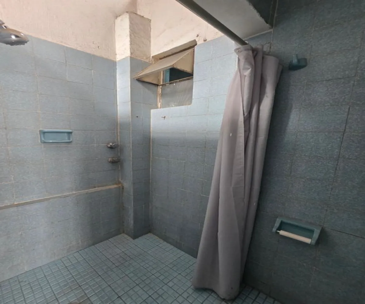 Casa En Venta,Jardines del Country,Mesones 2005, Guadalajara, Jalisco 44210, 5 Habitaciones,2 Baños,Mesones,1,pfq9xbZ