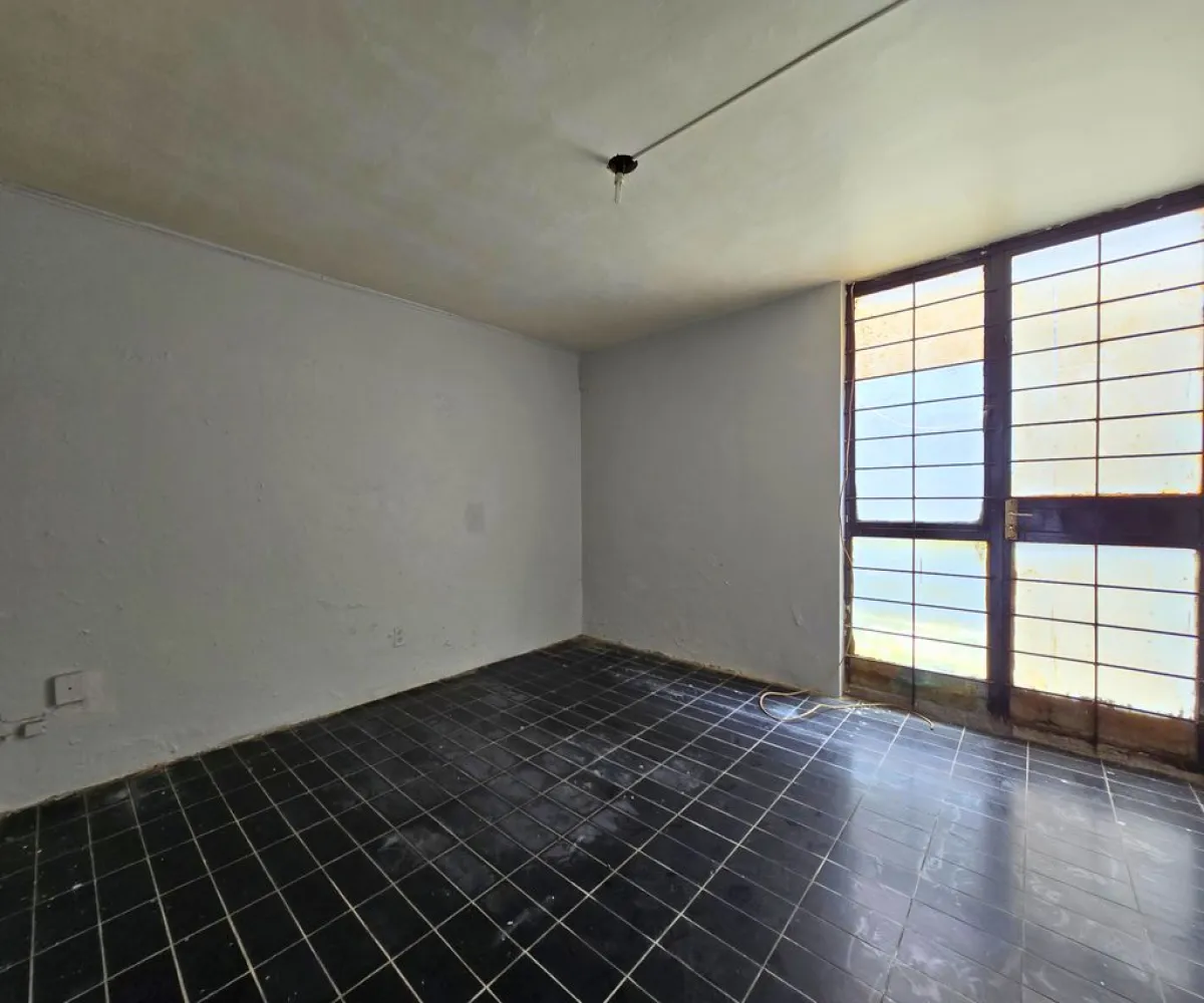 Casa En Venta,Jardines del Country,Mesones 2005, Guadalajara, Jalisco 44210, 5 Habitaciones,2 Baños,Mesones,1,pfq9xbZ