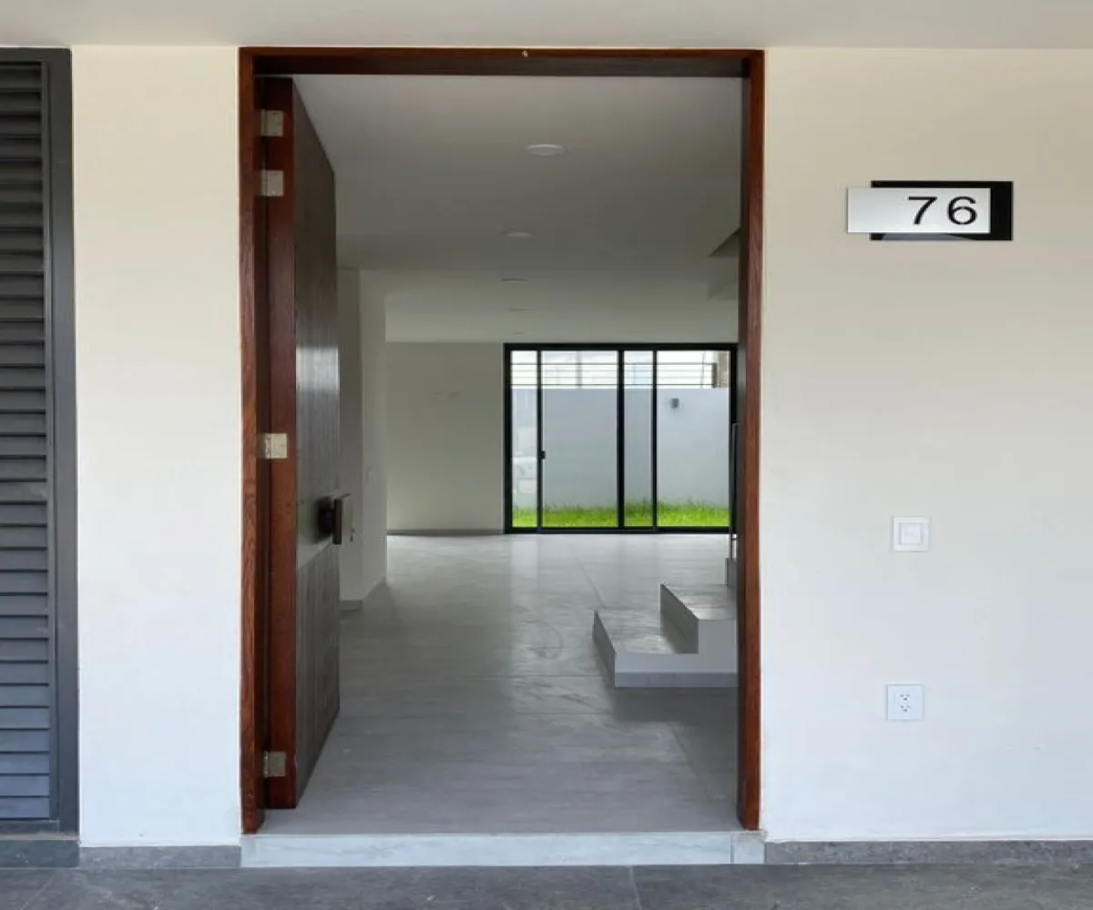Casa En Venta,Capital Norte,Avenida D 575, Zapopan, Jalisco 45134, 3 Habitaciones,2 Baños,Avenida D,3,pO0Fg1s