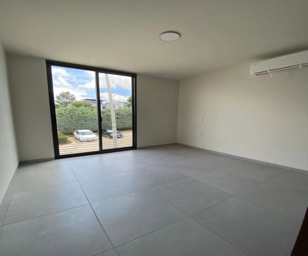 Casa En Venta,Capital Norte,Avenida D 575, Zapopan, Jalisco 45134, 3 Habitaciones,2 Baños,Avenida D,3,pO0Fg1s