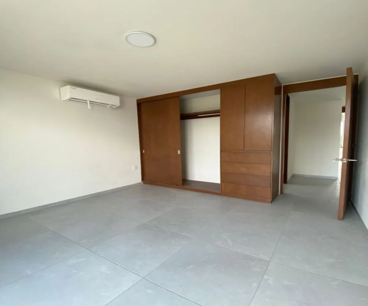 Casa En Venta,Capital Norte,Avenida D 575, Zapopan, Jalisco 45134, 3 Habitaciones,2 Baños,Avenida D,3,pO0Fg1s