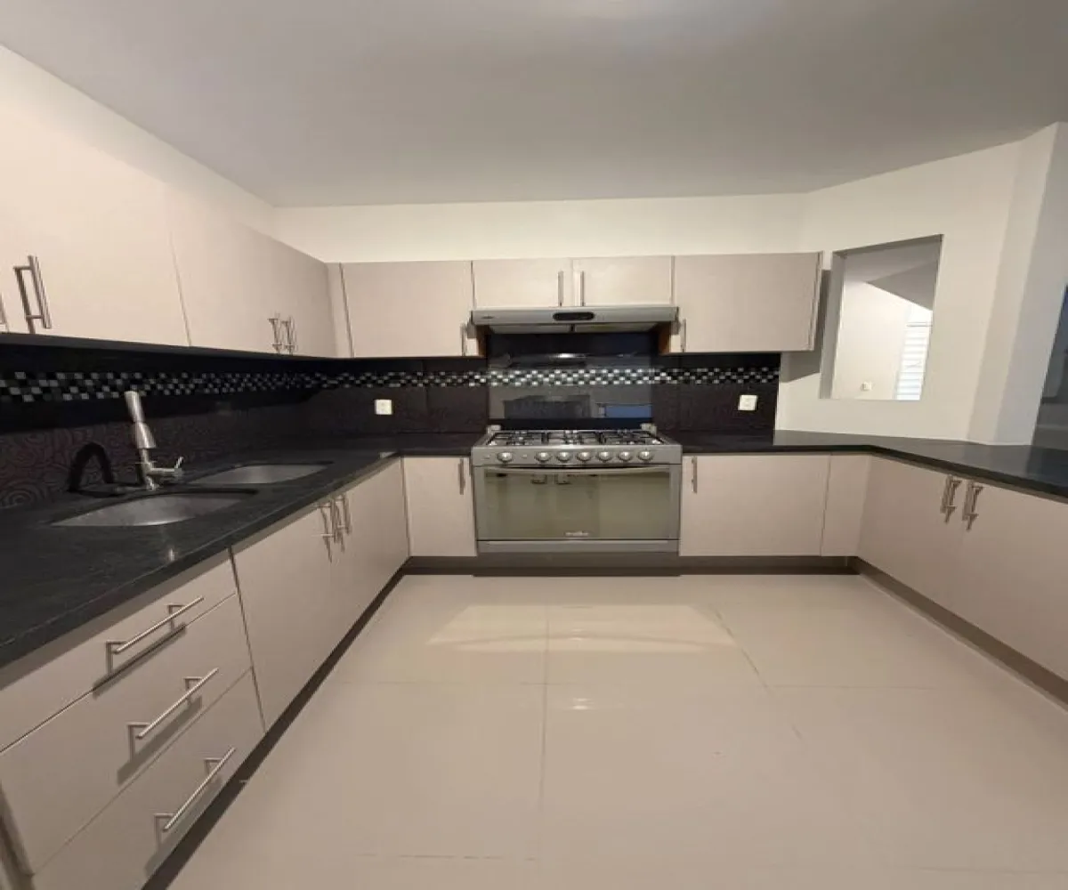 Casa En Venta,Altavista Residencial,Altavista Poniente 272 63, Zapopan, Jalisco 45134, 3 Habitaciones,3 Baños,Altavista Poniente,1,puQM1cT