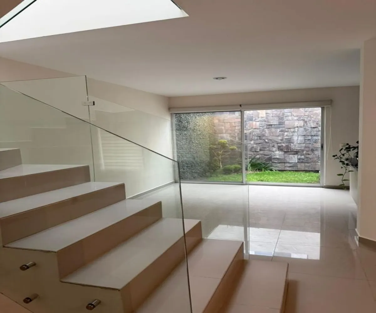 Casa En Venta,Altavista Residencial,Altavista Poniente 272 63, Zapopan, Jalisco 45134, 3 Habitaciones,3 Baños,Altavista Poniente,1,puQM1cT