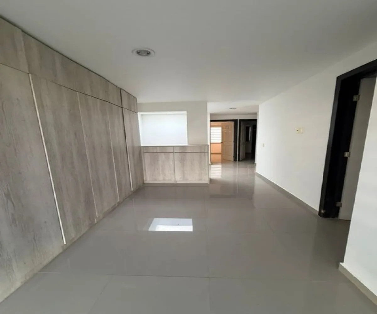 Casa En Venta,Altavista Residencial,Altavista Poniente 272 63, Zapopan, Jalisco 45134, 3 Habitaciones,3 Baños,Altavista Poniente,1,puQM1cT