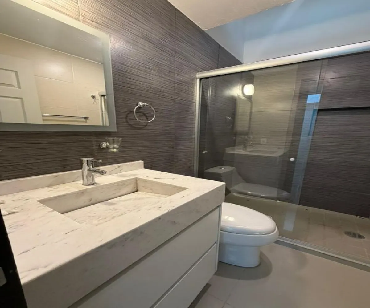 Casa En Venta,Altavista Residencial,Altavista Poniente 272 63, Zapopan, Jalisco 45134, 3 Habitaciones,3 Baños,Altavista Poniente,1,puQM1cT