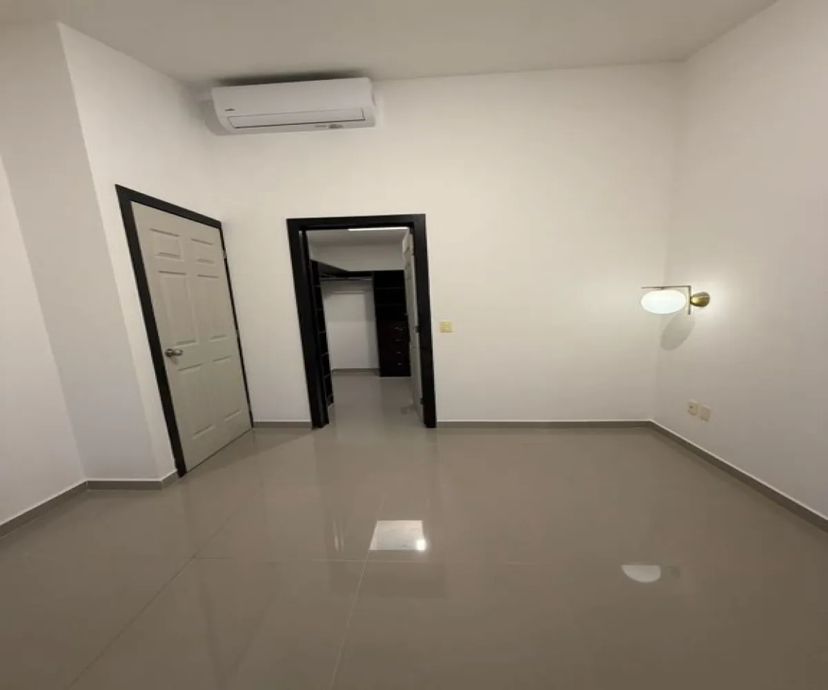 Casa En Venta,Altavista Residencial,Altavista Poniente 272 63, Zapopan, Jalisco 45134, 3 Habitaciones,3 Baños,Altavista Poniente,1,puQM1cT