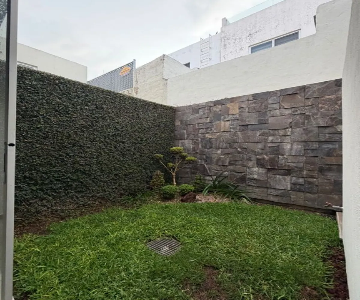 Casa En Venta,Altavista Residencial,Altavista Poniente 272 63, Zapopan, Jalisco 45134, 3 Habitaciones,3 Baños,Altavista Poniente,1,puQM1cT