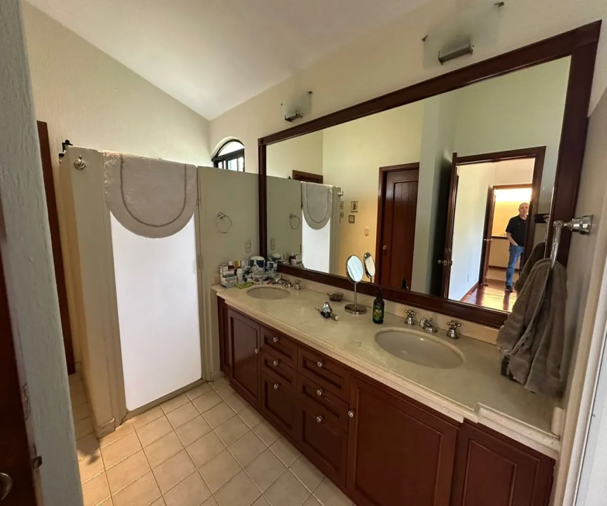 Casa En Venta,El Palomar,Paseó de los Cedros S/N 128, Tlajomulco de Zúñiga, Jalisco 45643, 4 Habitaciones,5 Baños,Paseó de los Cedros,1,pXsOVho