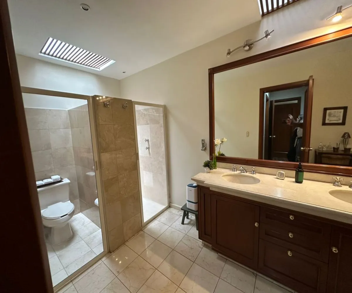 Casa En Venta,El Palomar,Paseó de los Cedros S/N 128, Tlajomulco de Zúñiga, Jalisco 45643, 4 Habitaciones,5 Baños,Paseó de los Cedros,1,pXsOVho