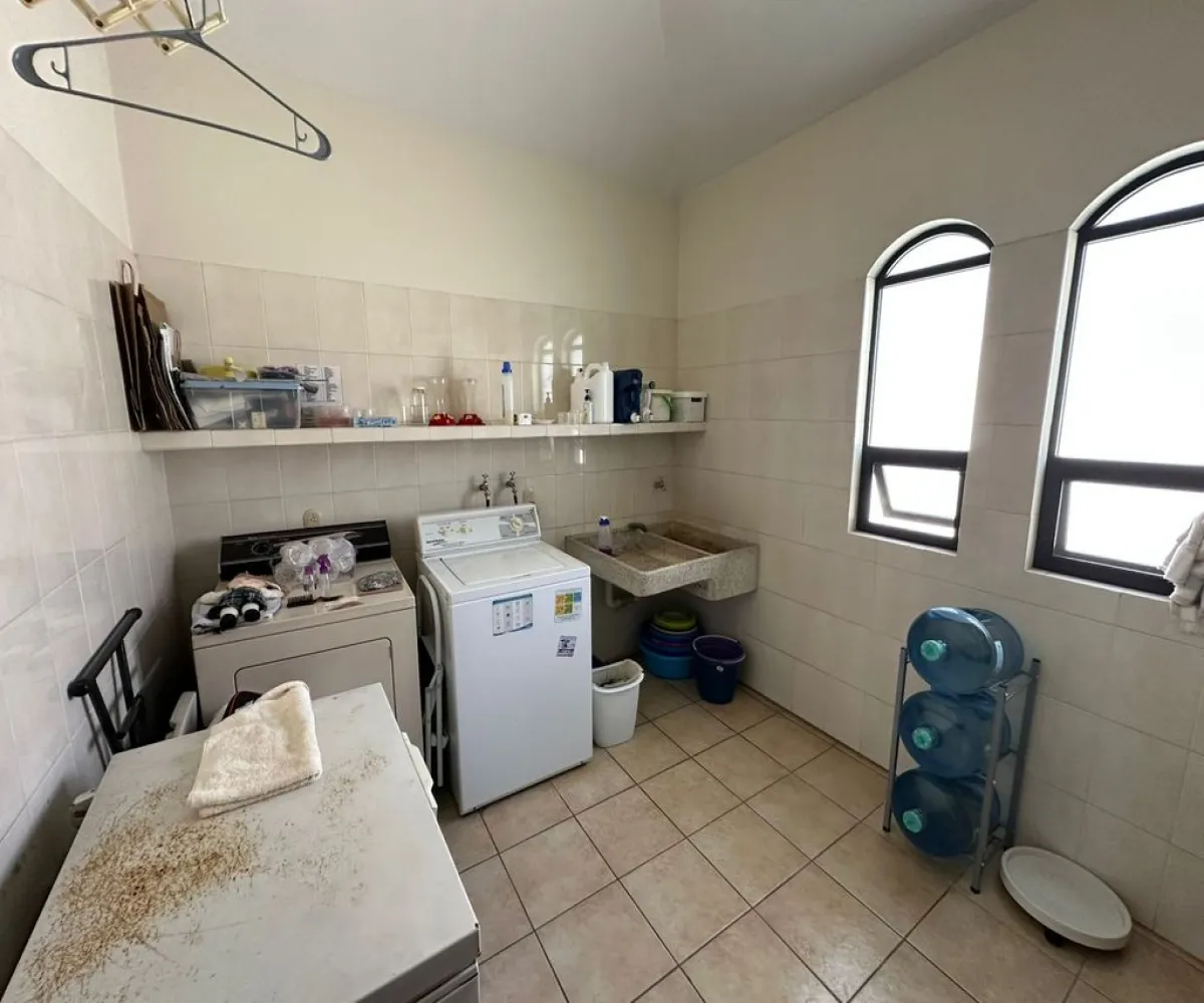 Casa En Venta,El Palomar,Paseó de los Cedros S/N 128, Tlajomulco de Zúñiga, Jalisco 45643, 4 Habitaciones,5 Baños,Paseó de los Cedros,1,pXsOVho