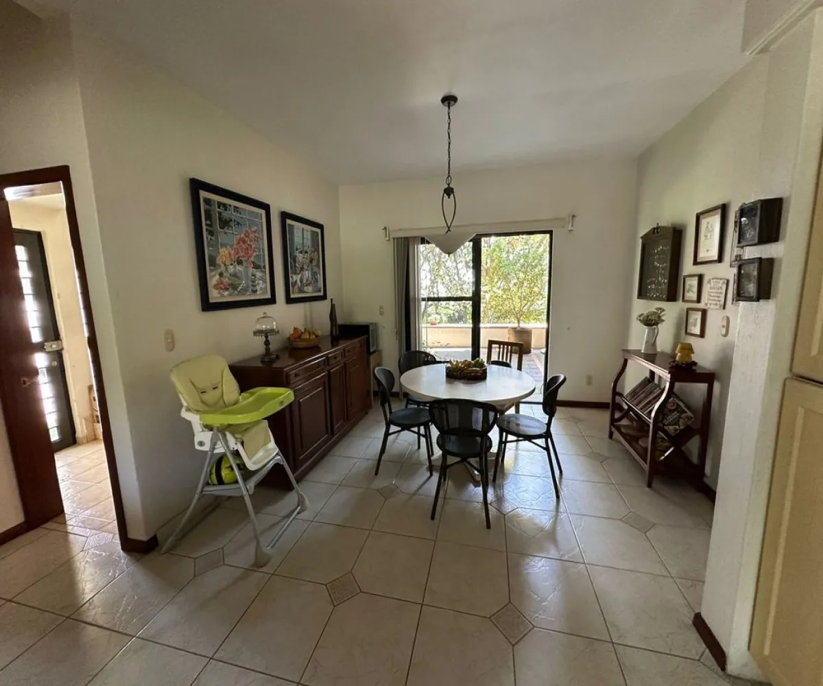 Casa En Venta,El Palomar,Paseó de los Cedros S/N 128, Tlajomulco de Zúñiga, Jalisco 45643, 4 Habitaciones,5 Baños,Paseó de los Cedros,1,pXsOVho