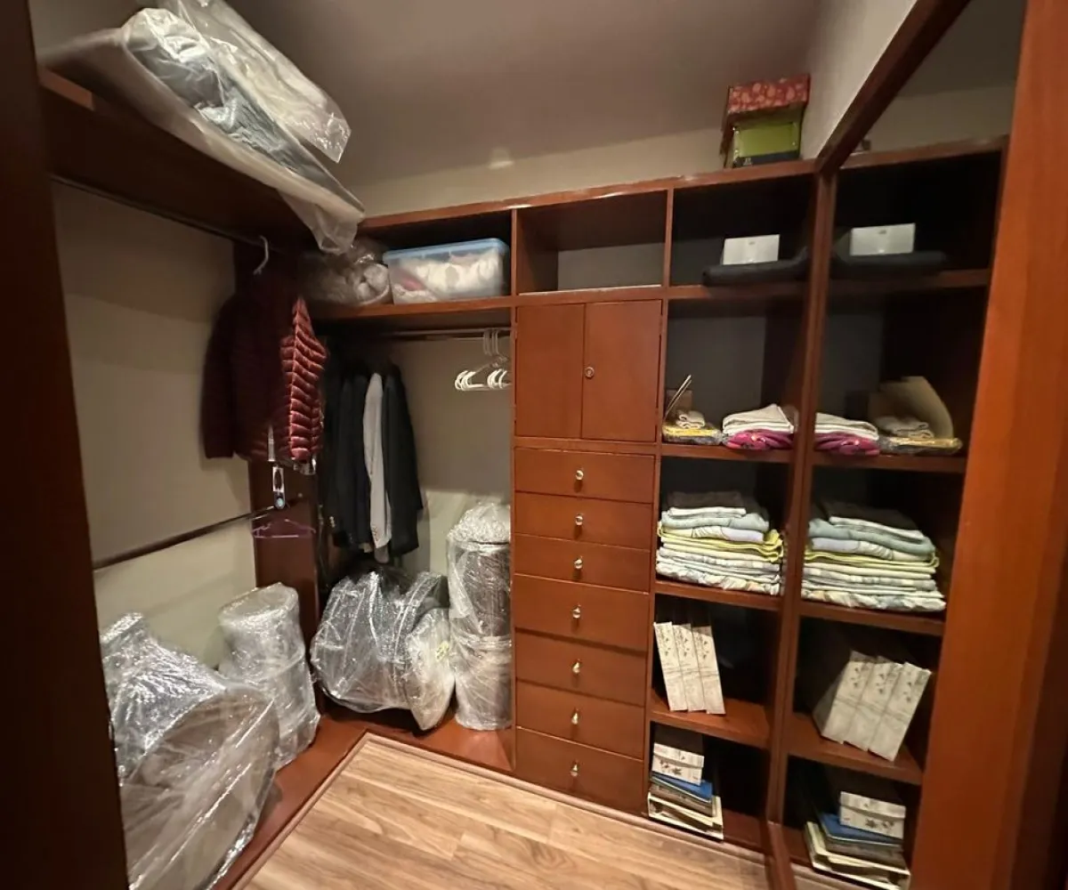 Casa En Venta,El Palomar,Paseó de los Cedros S/N 128, Tlajomulco de Zúñiga, Jalisco 45643, 4 Habitaciones,5 Baños,Paseó de los Cedros,1,pXsOVho